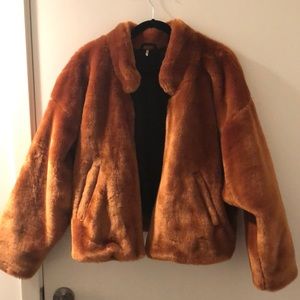 FREE PEOPLE Faux fur bomber jacket in Terracotta